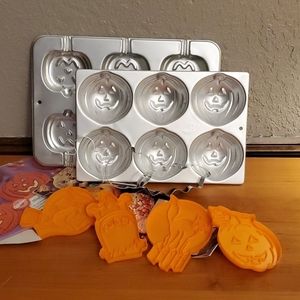 Halloween goodie makers